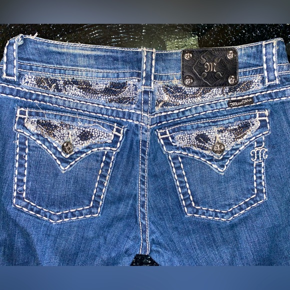 Miss Me Denim - Woman’s Miss Me jeans